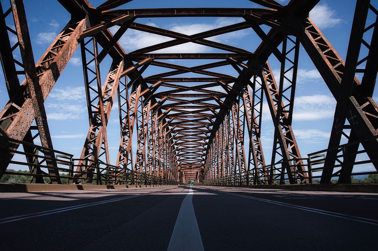 Nowoczesne rozwiązania w budownictwie przemysłowym