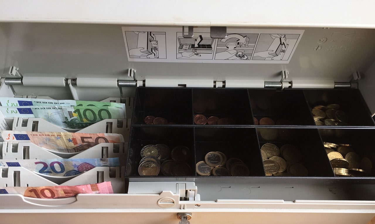 Nowoczesne systemy sprzedażowe dla lokalnych przedsiębiorstw